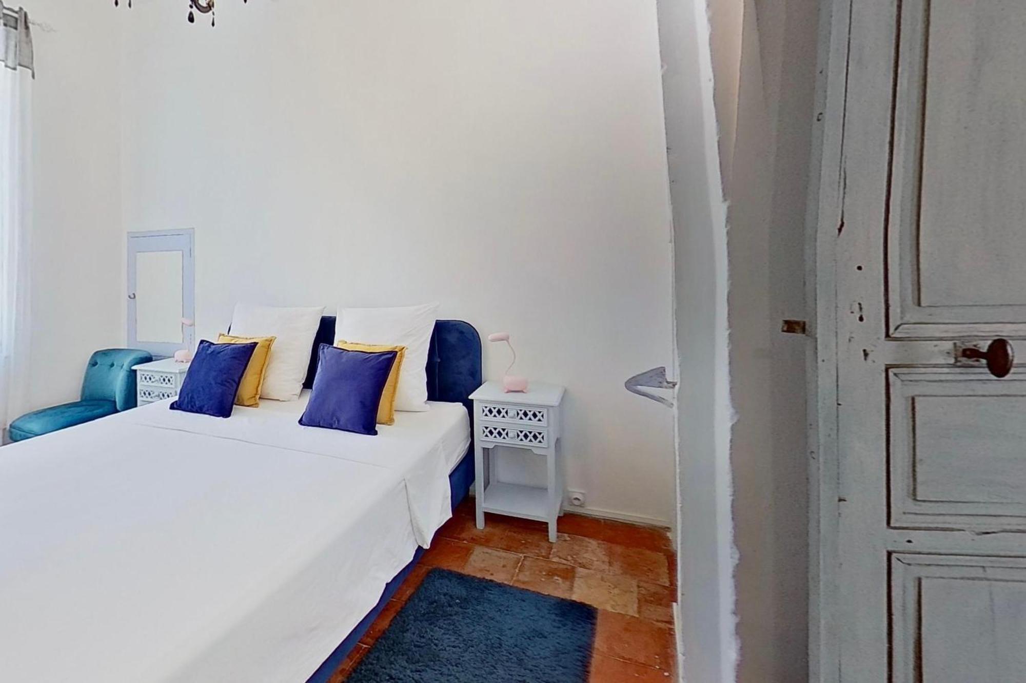 Les 2 Droles D'Oiseaux Bed & Breakfast Luc-sur-Orbieu Exterior photo